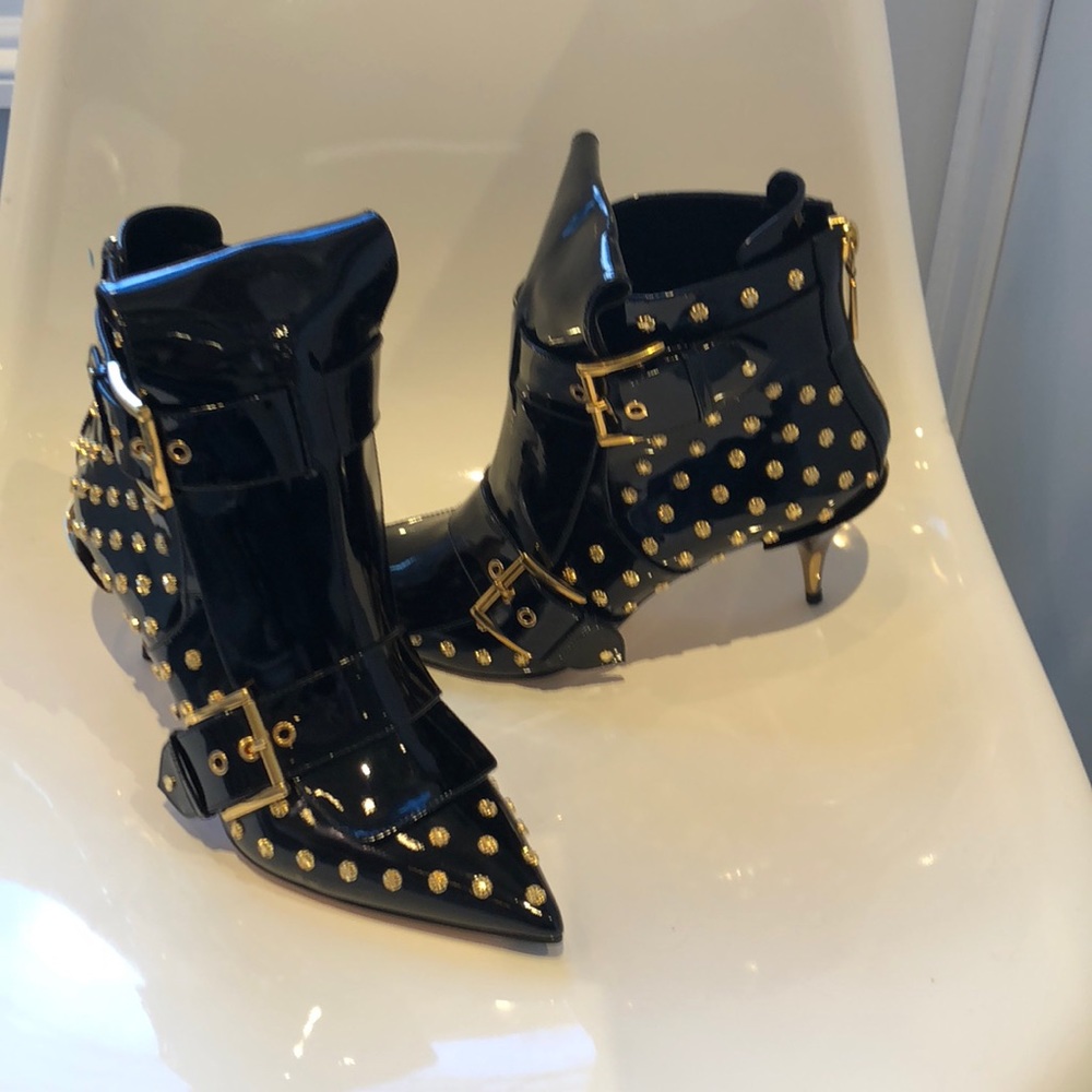 SOLD!!! NIB Alexander McQueen patent/gold boot. 9 - Picture 2 of 8